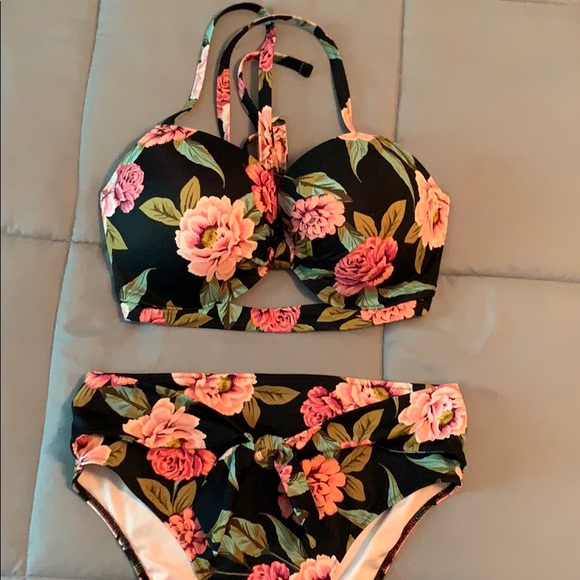 Shade & Shore Other - Floral print high-waisted bikini